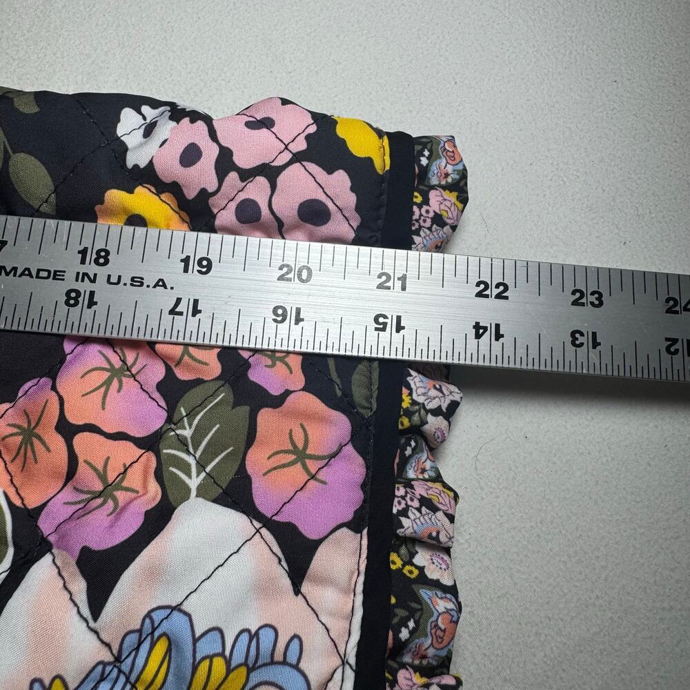 Women’s Boho floral quilted Sherpa lined jacket.‎ Size S. - Picture 10 of 11